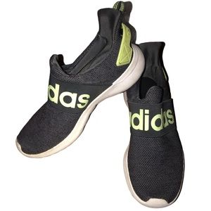 ⭐️4/$20 Adidas boys sneakers